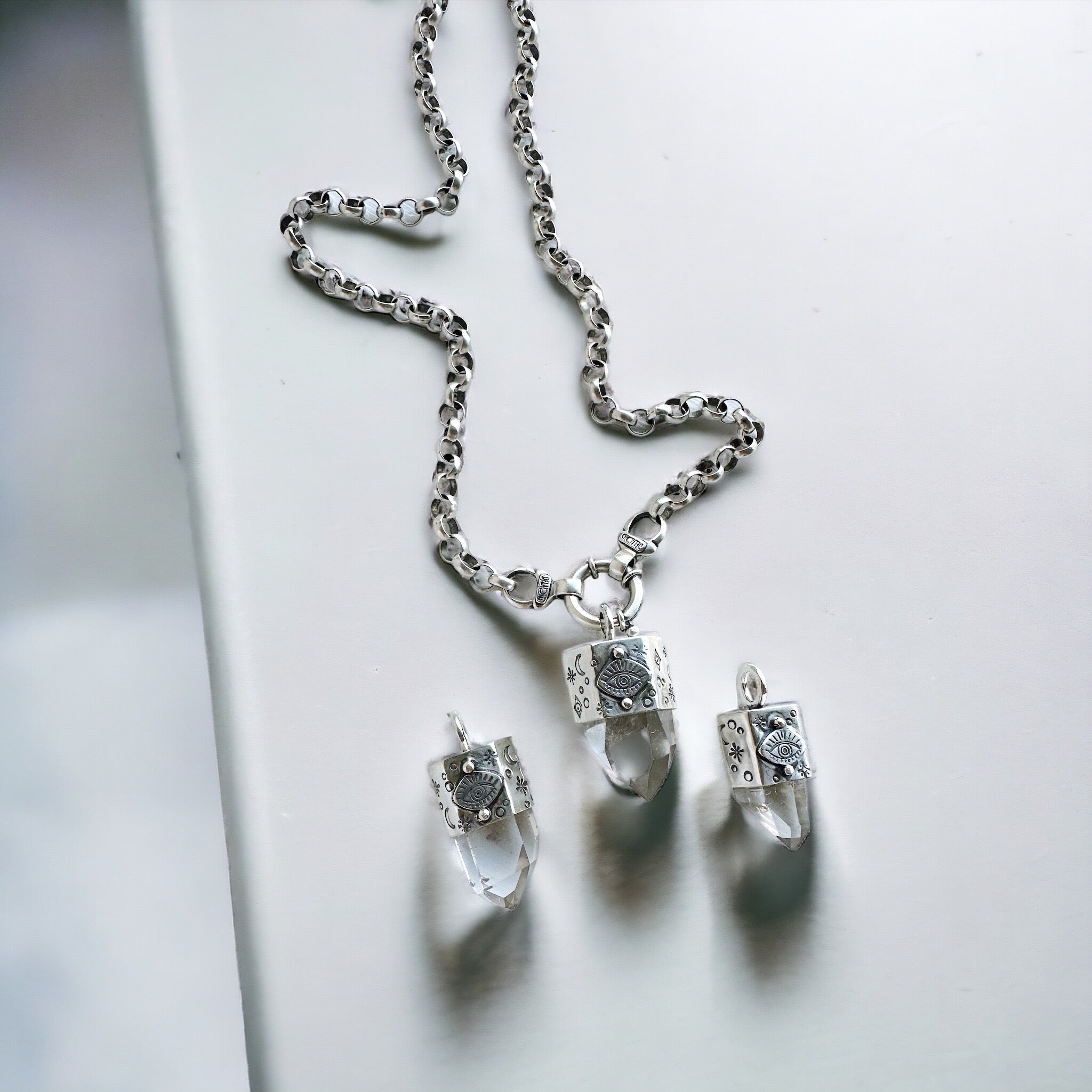 Colgante Puntas Misticas ~ Cuarzo “L”