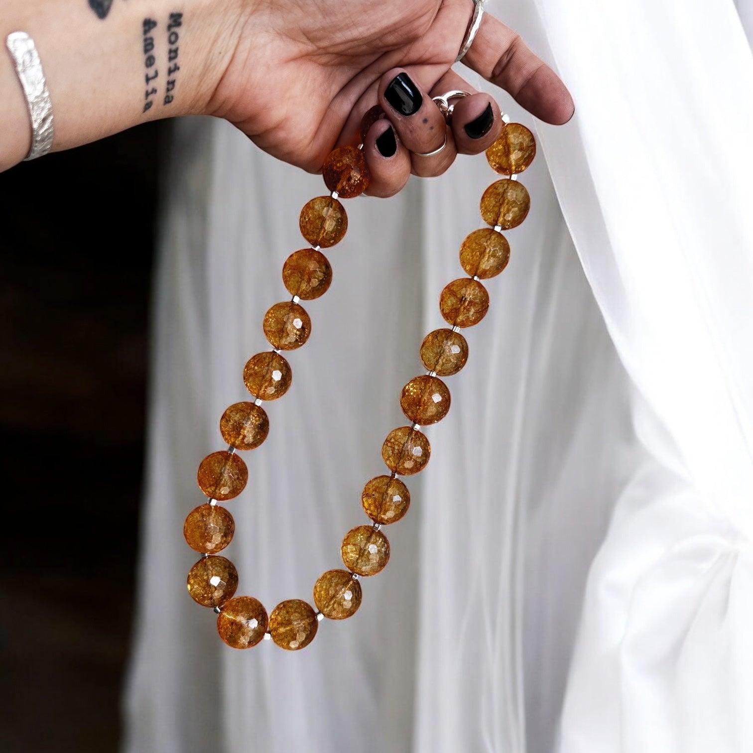 Collar Vilma - The Sun