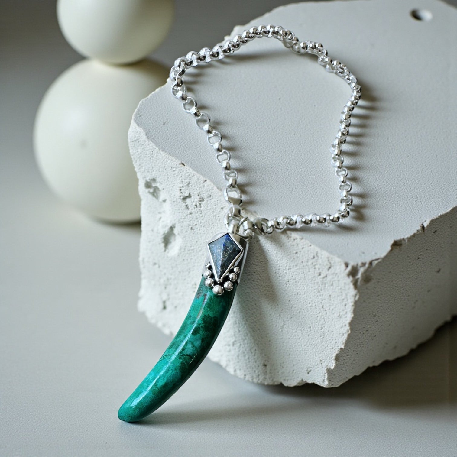 Colgante cuerno Crisocola