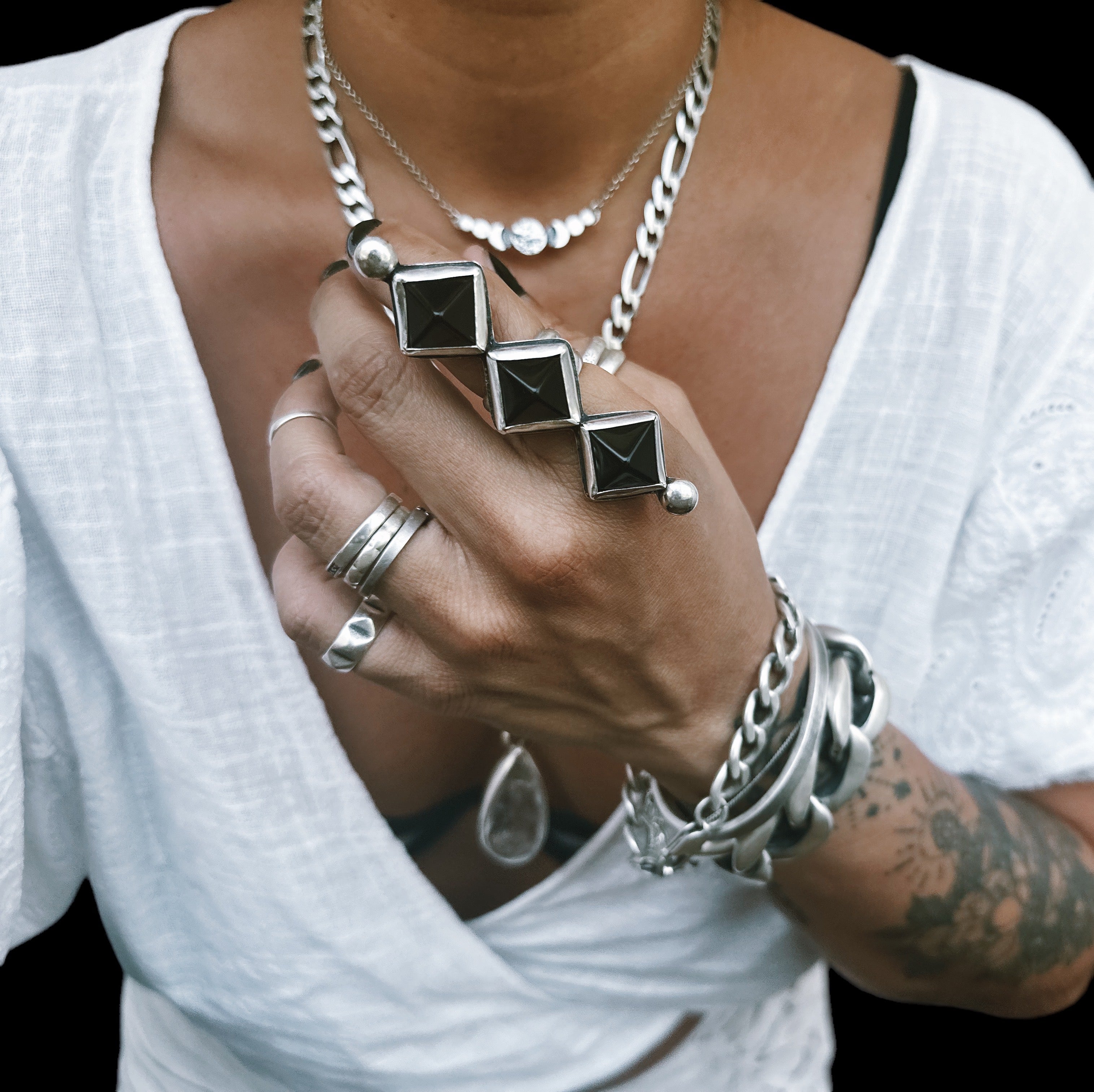 Anillo Gigante Triple Onix