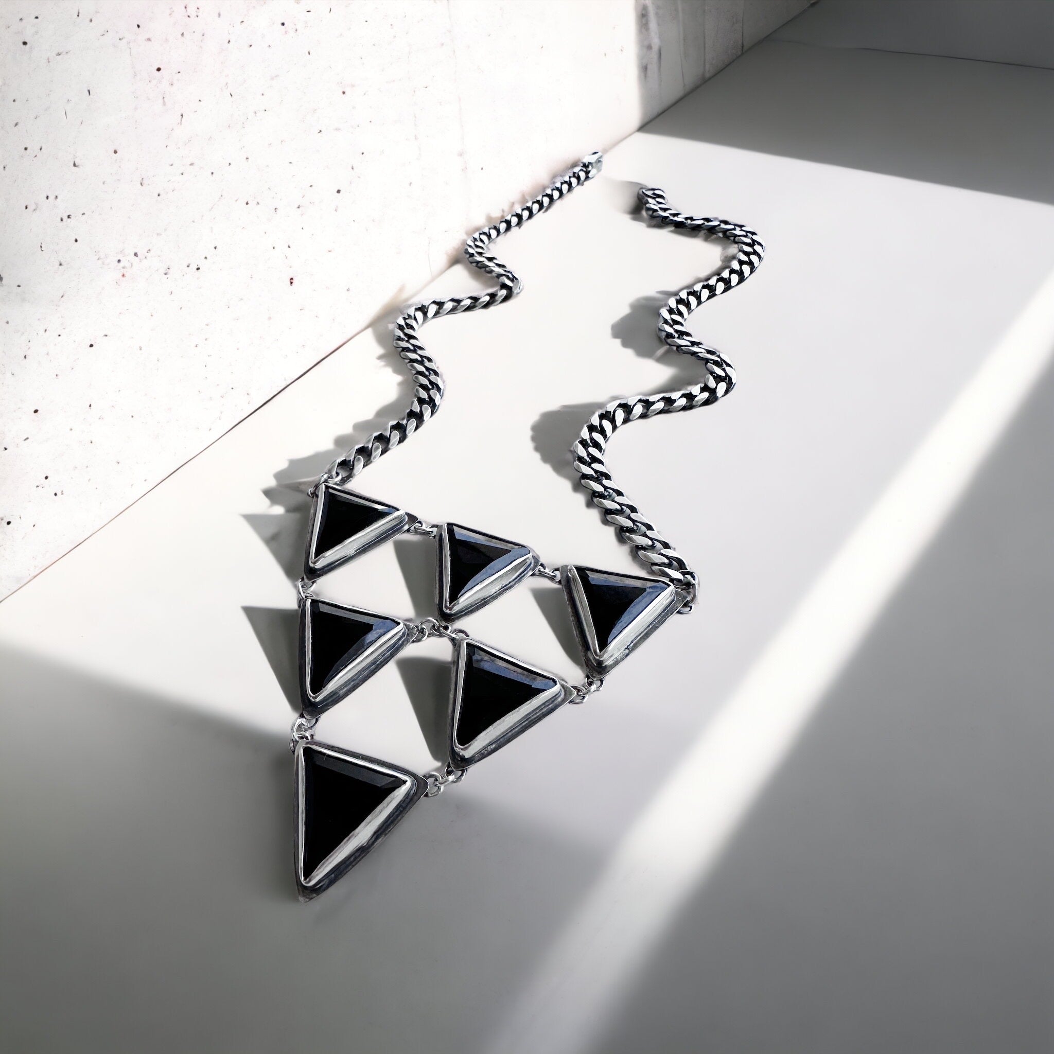 Collar Geometría Sagrada Black - PREVENTA