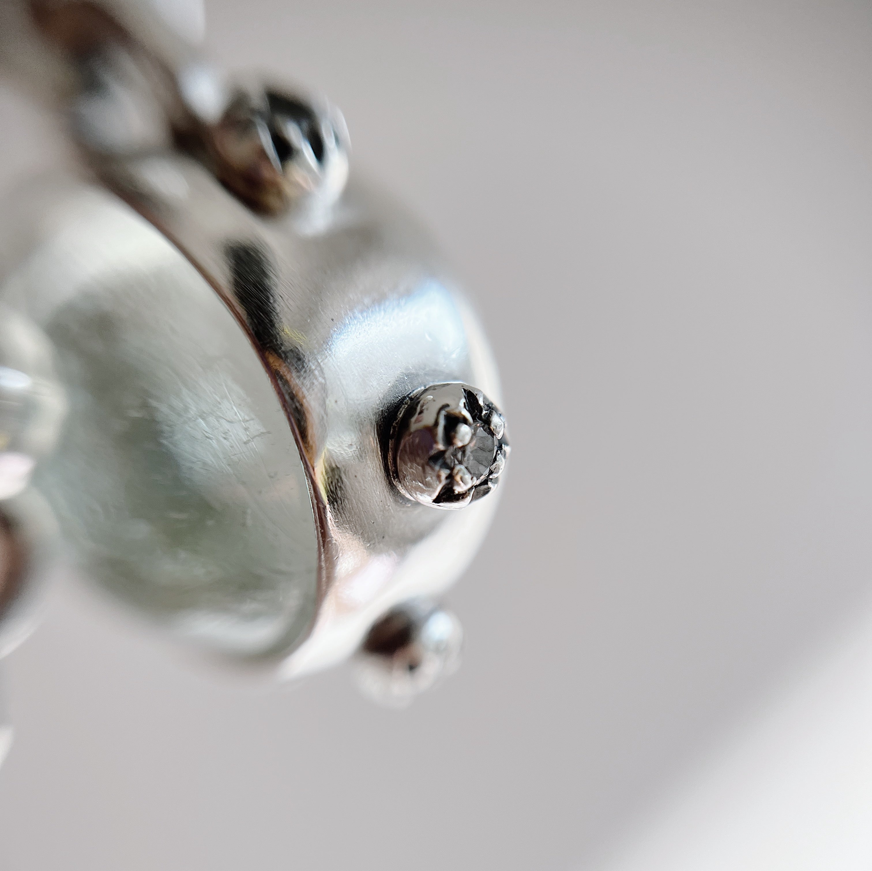 Colgante Halo Malabarista - PREVENTA