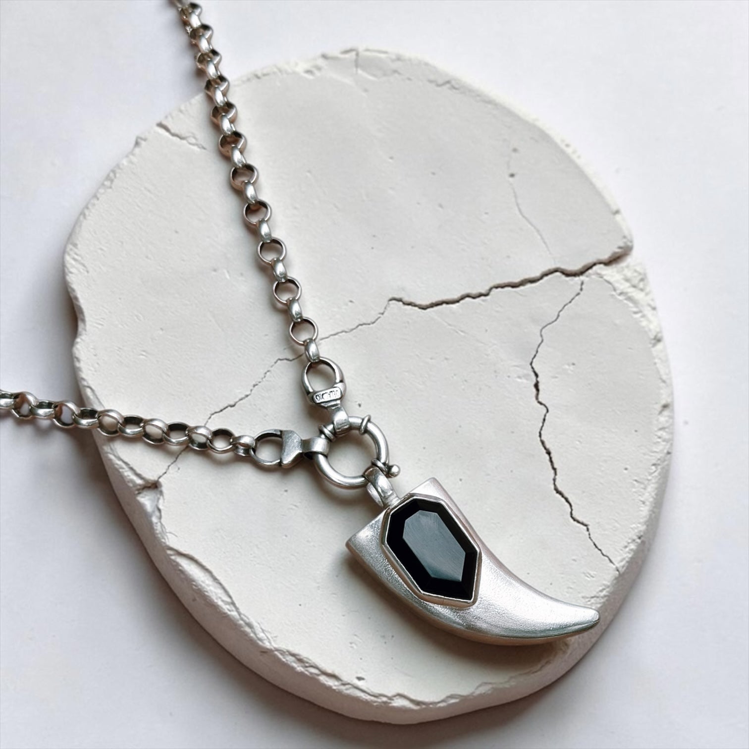 Colgante Cuerno XL - Onix