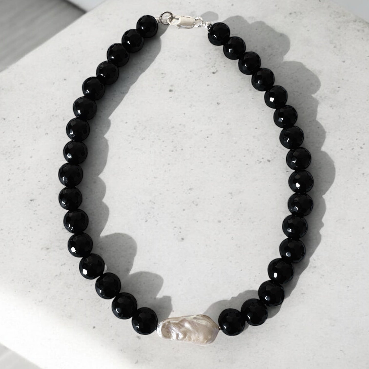 Collar Rocking Balls “Midnight Queen”