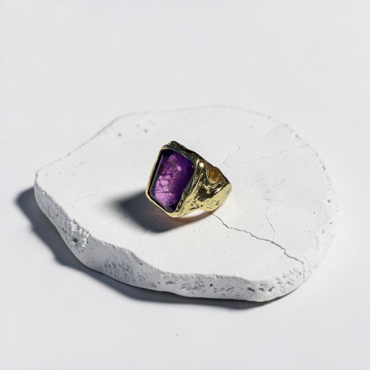 Anillo El Monarca Bronce - Amatista