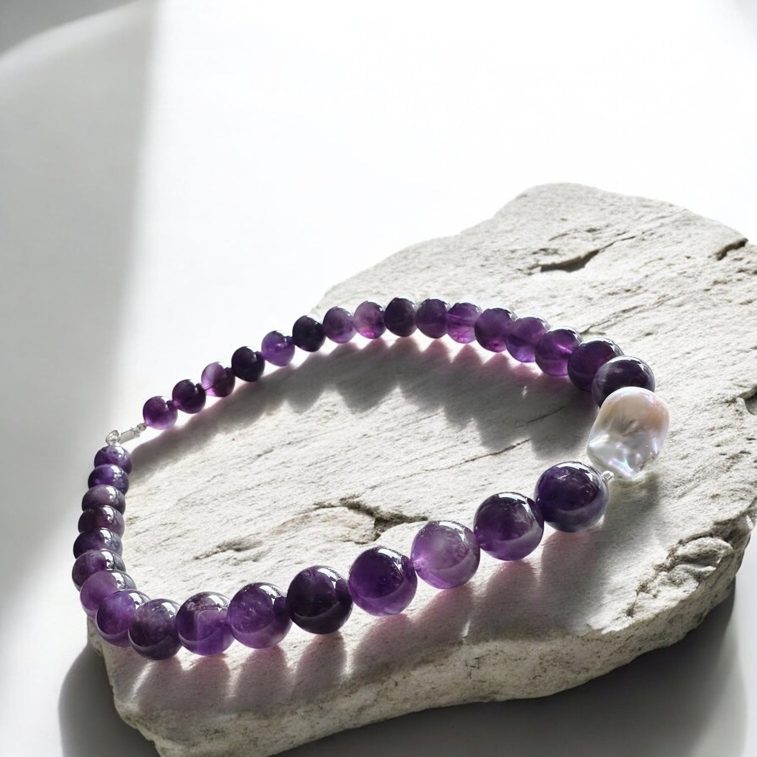 Collar Rocking Balls “ Amatista”