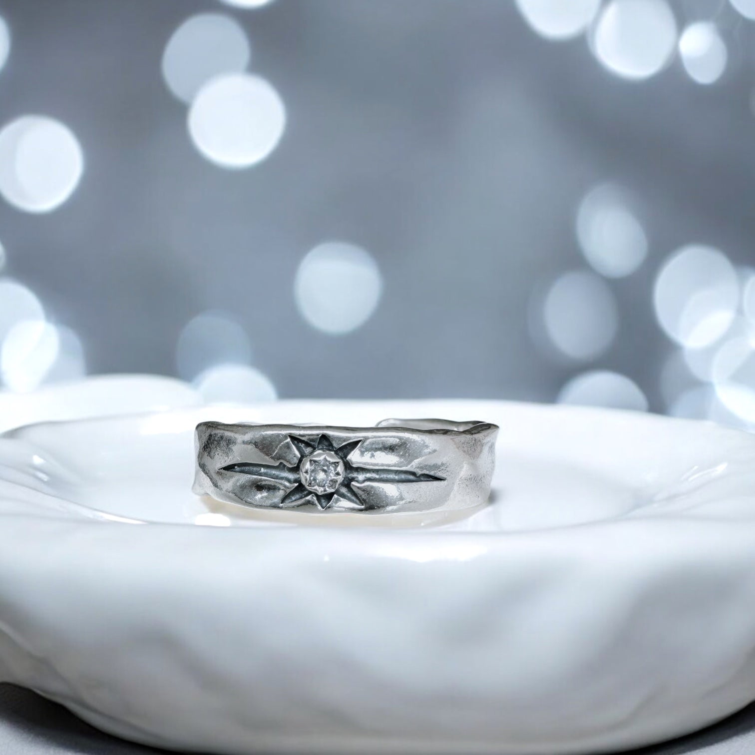 Anillo El Lucero Circón- PREVENTA