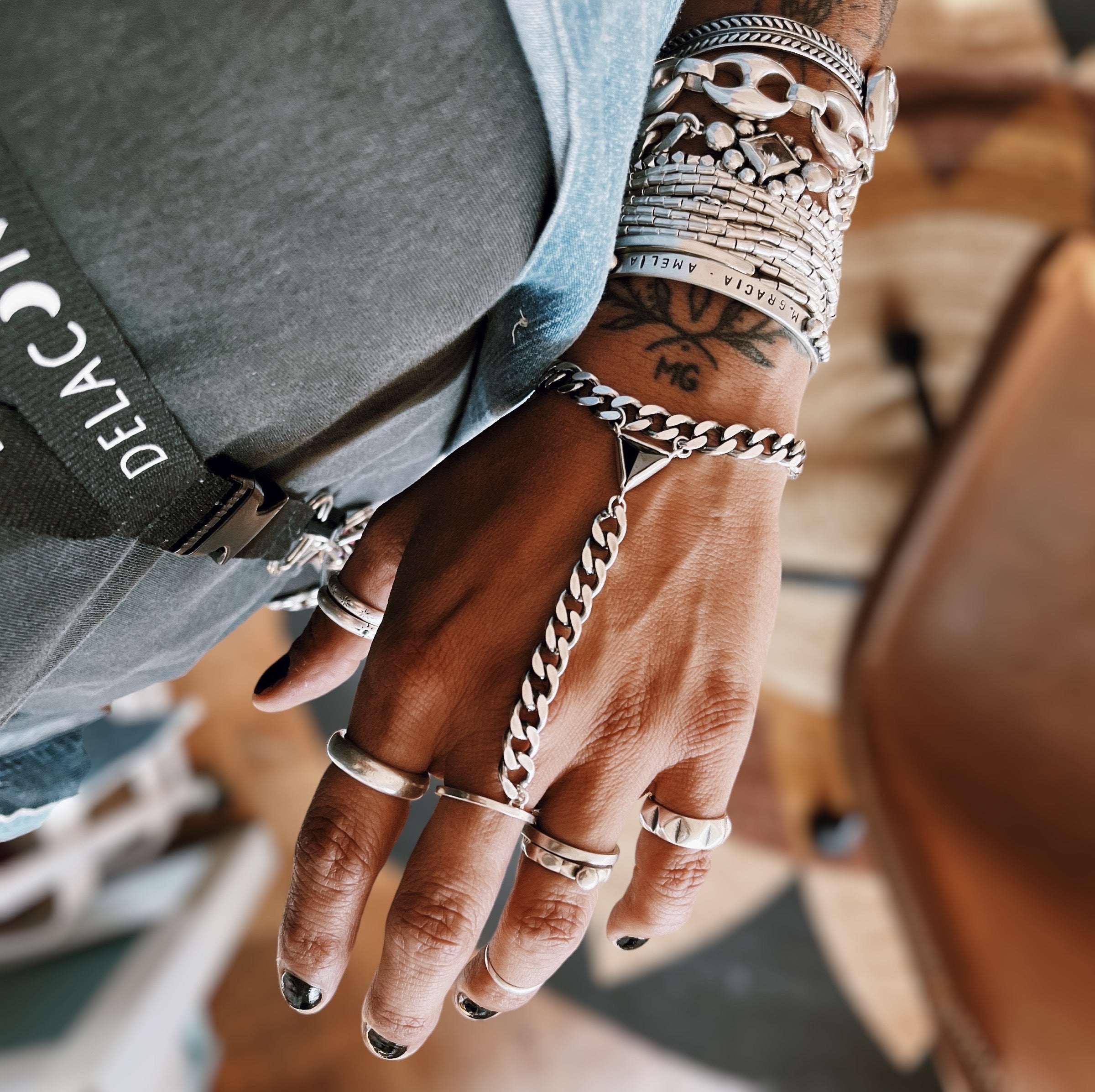 Hand Chain Anali - PREVENTA