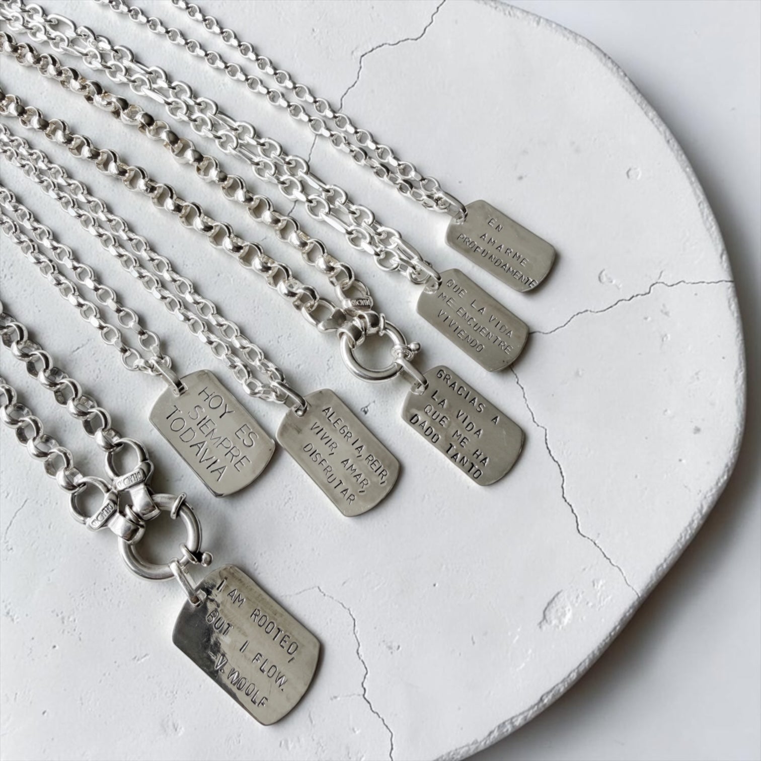 Colgante Placa “s” Personalizada