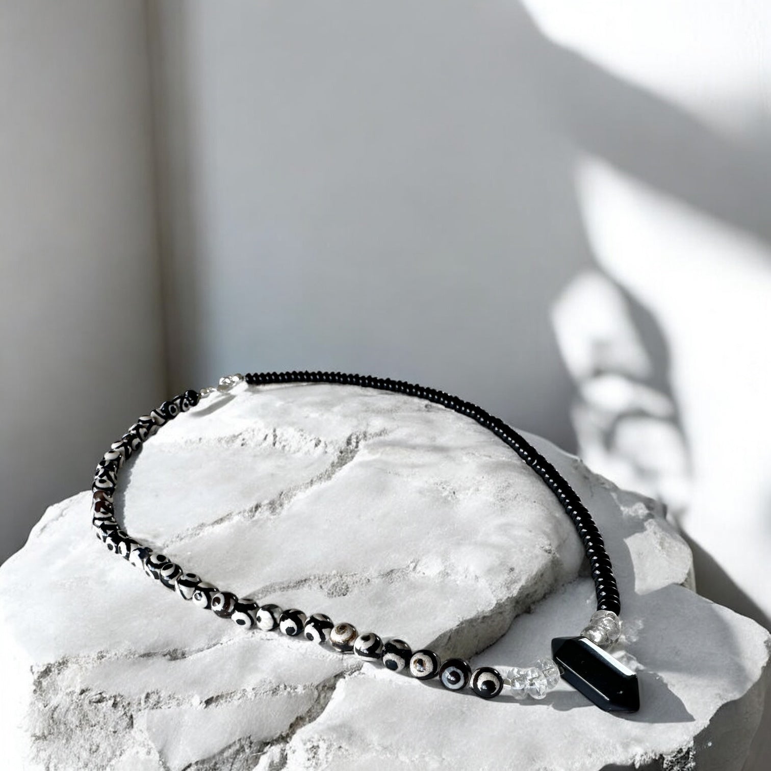 Collar Mini Tibetano - Color Black Block