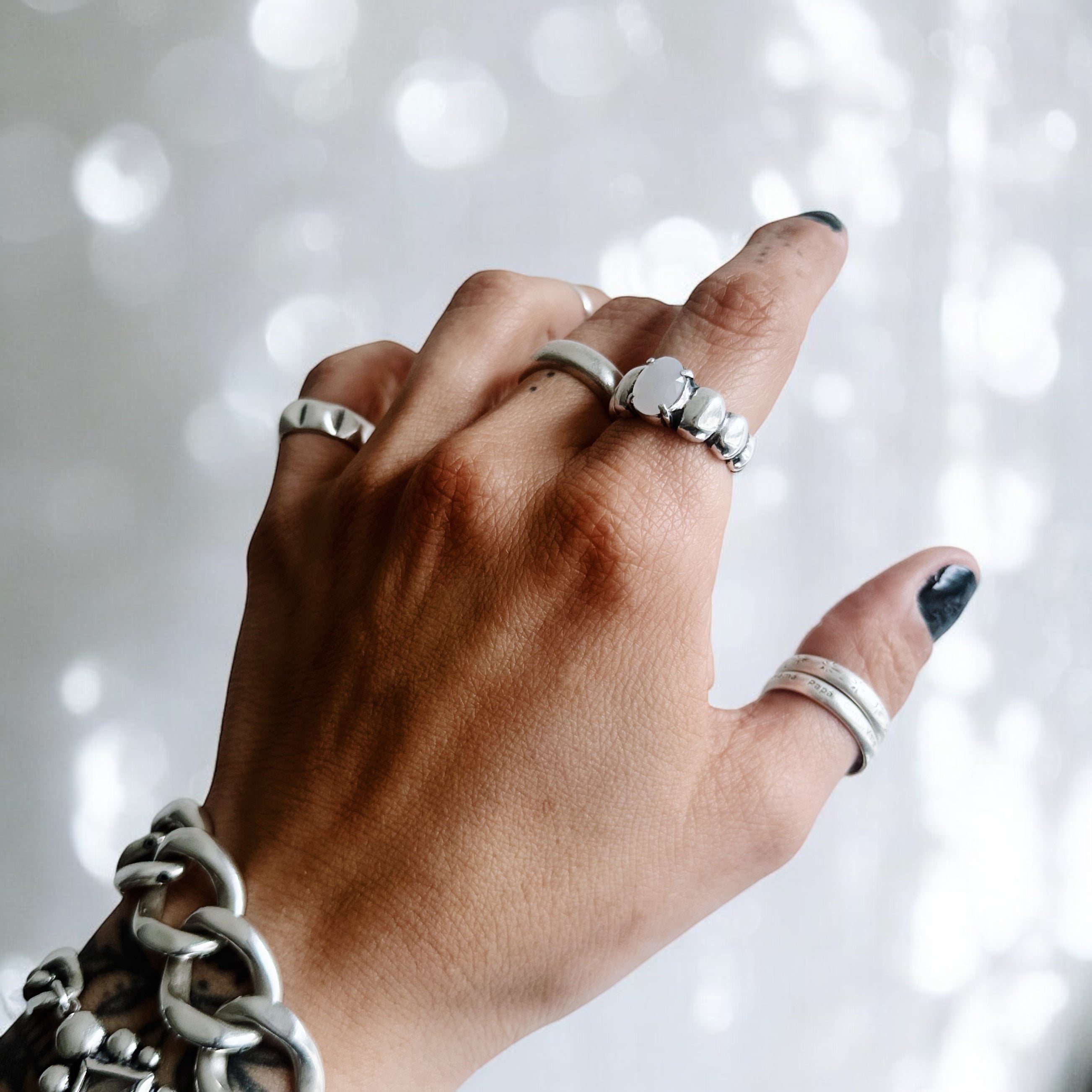 Anillo Matilda