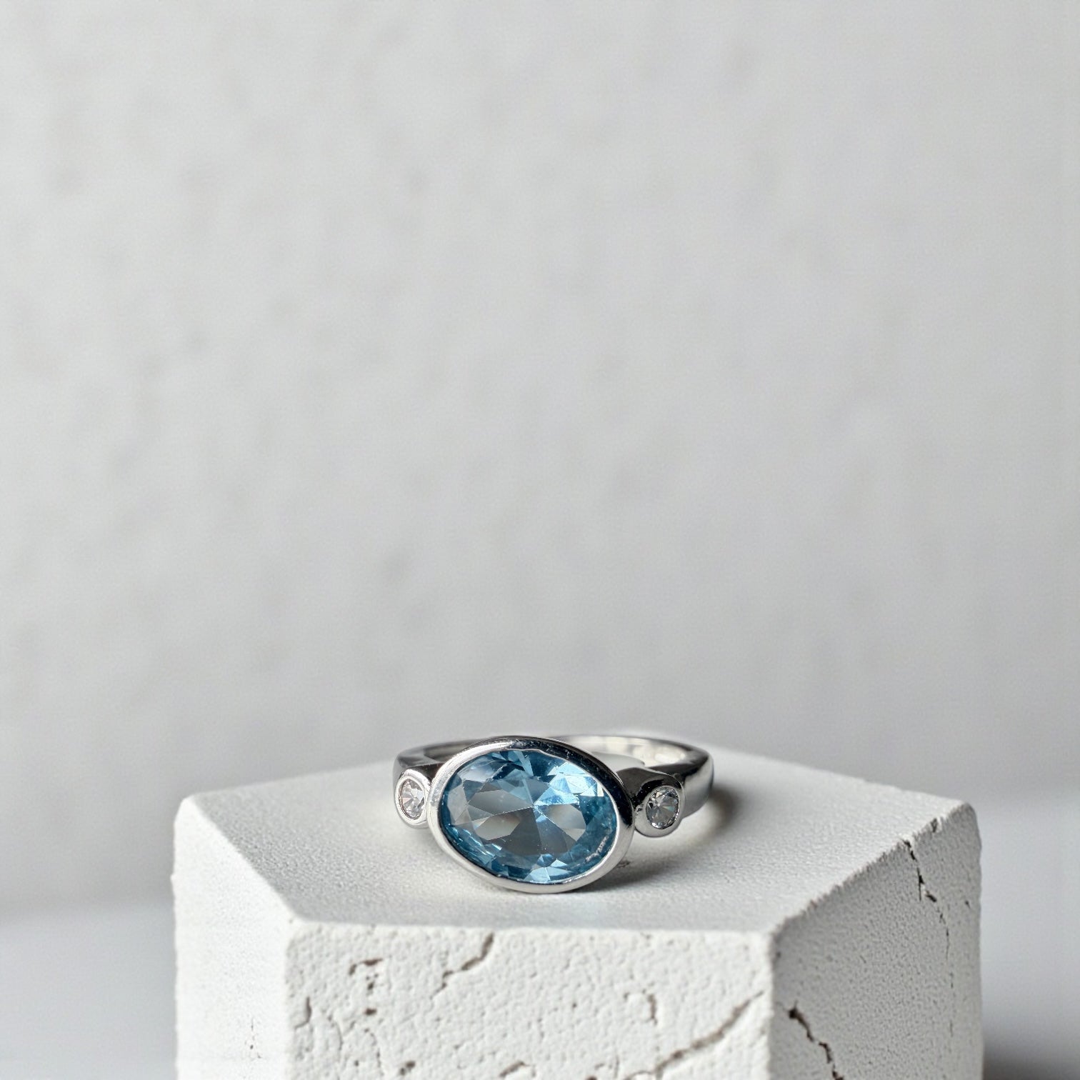 Anillo Lía