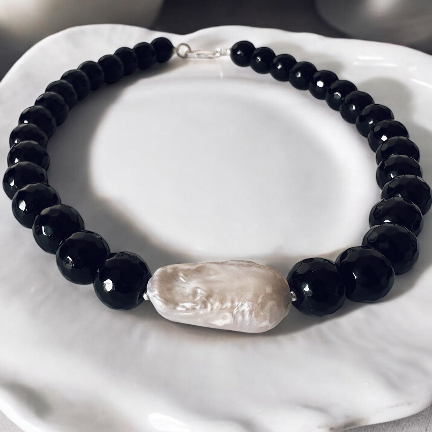 Collar Rocking Balls “Midnight Queen”