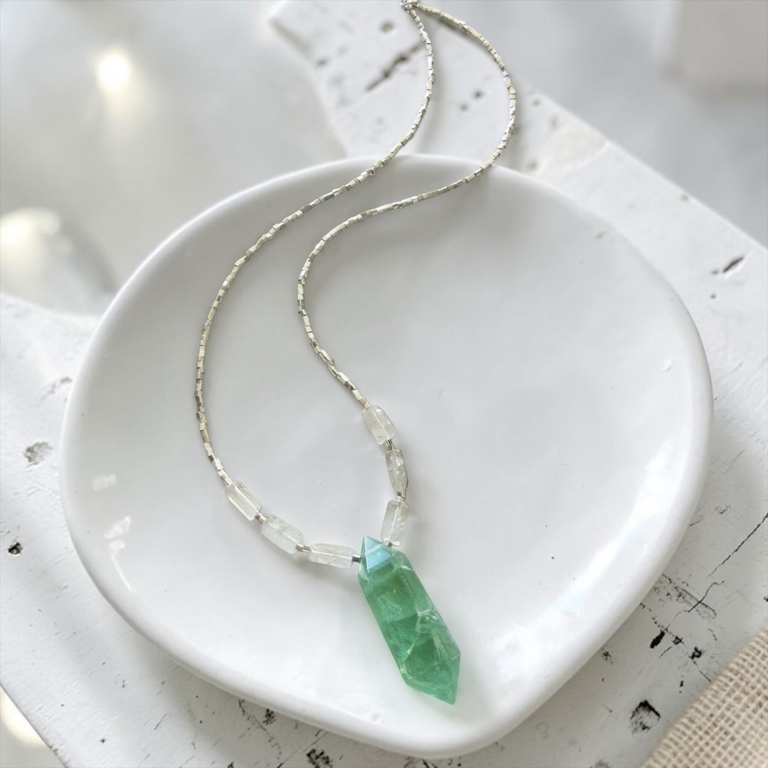 Colgante Tótem Fluorita y cuarzos