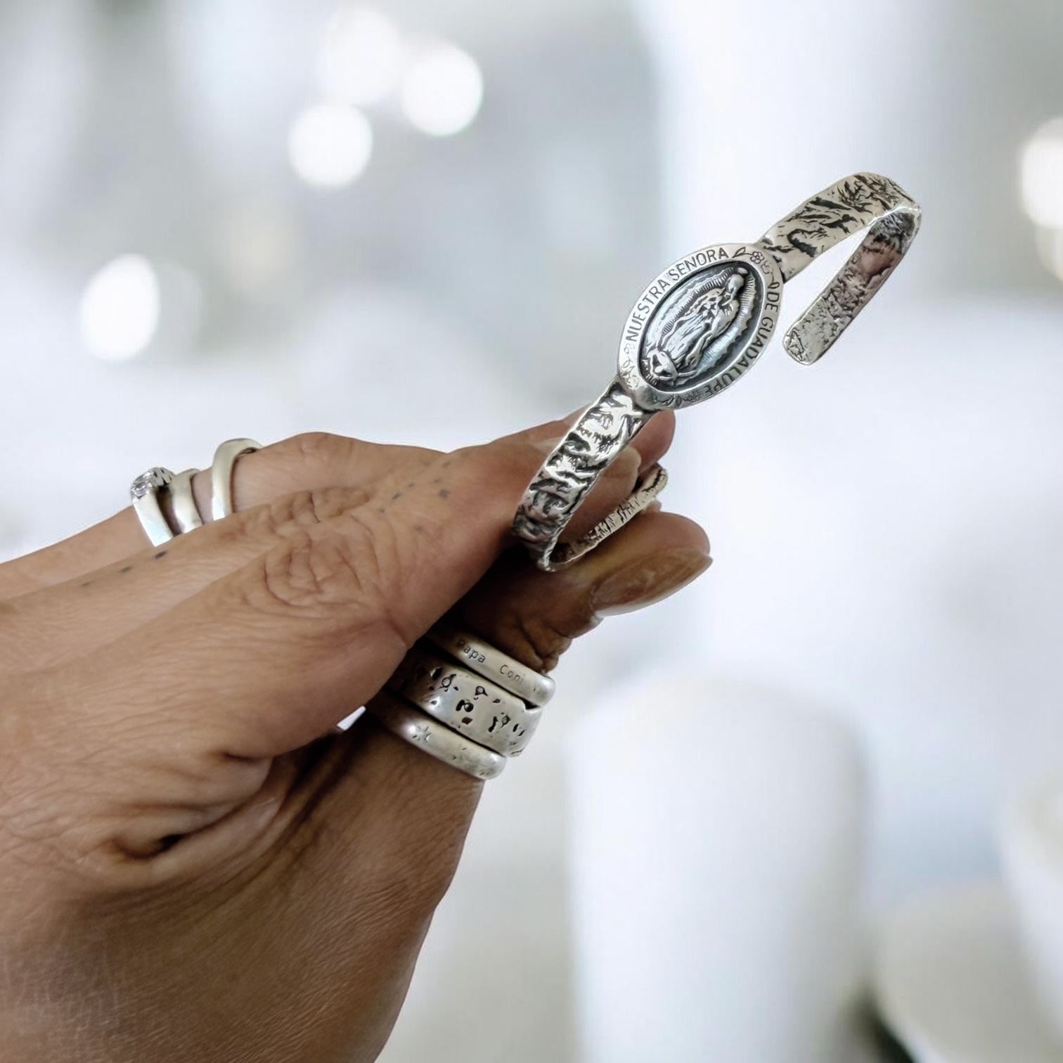 Esclava Virgen Guadalupe