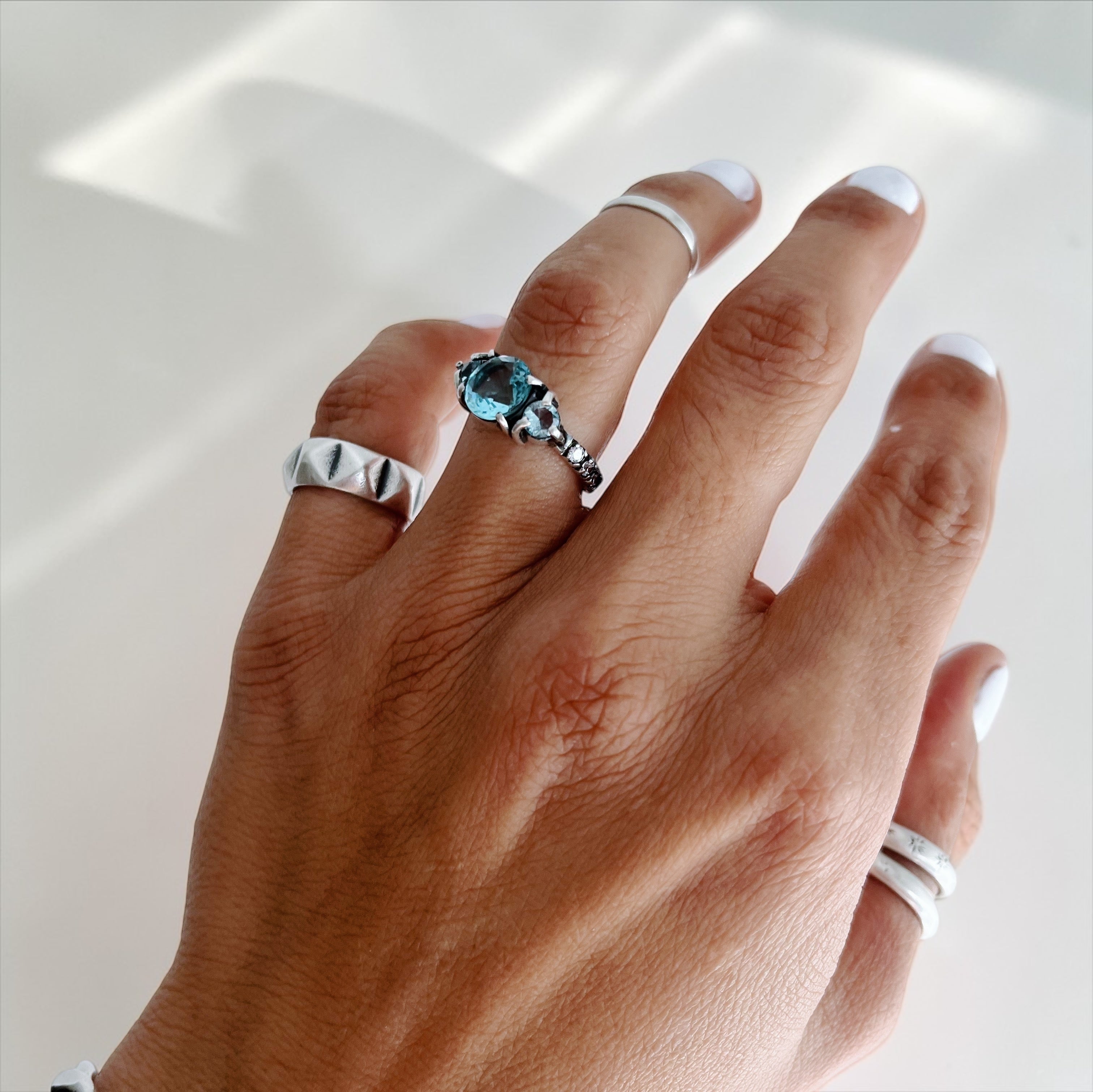 Anillo Charlotte - Topacios