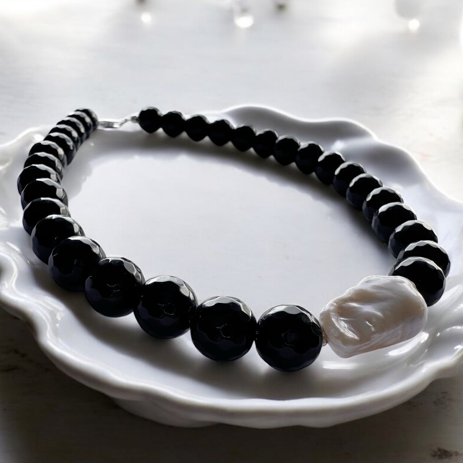 Collar Rocking Balls “Midnight Queen”