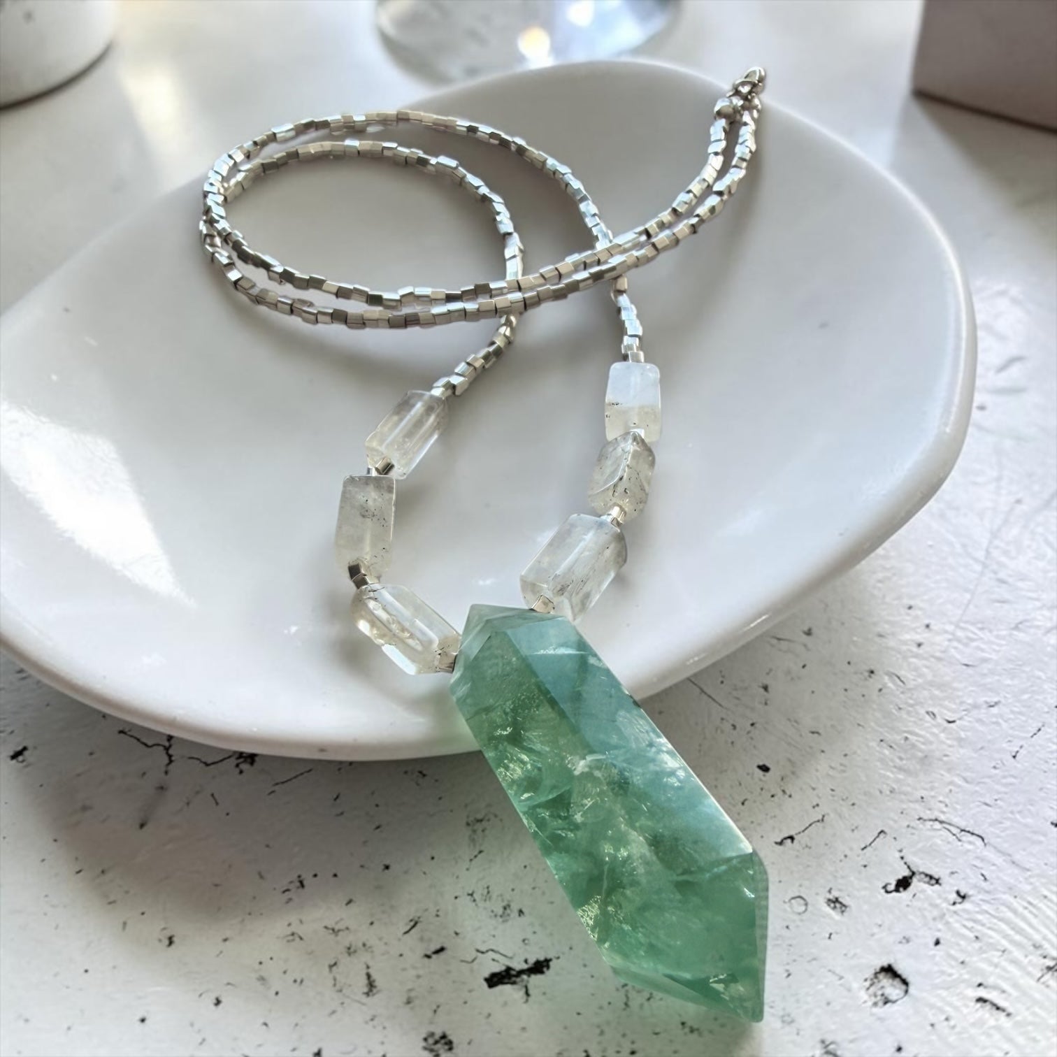 Colgante Tótem Fluorita y cuarzos