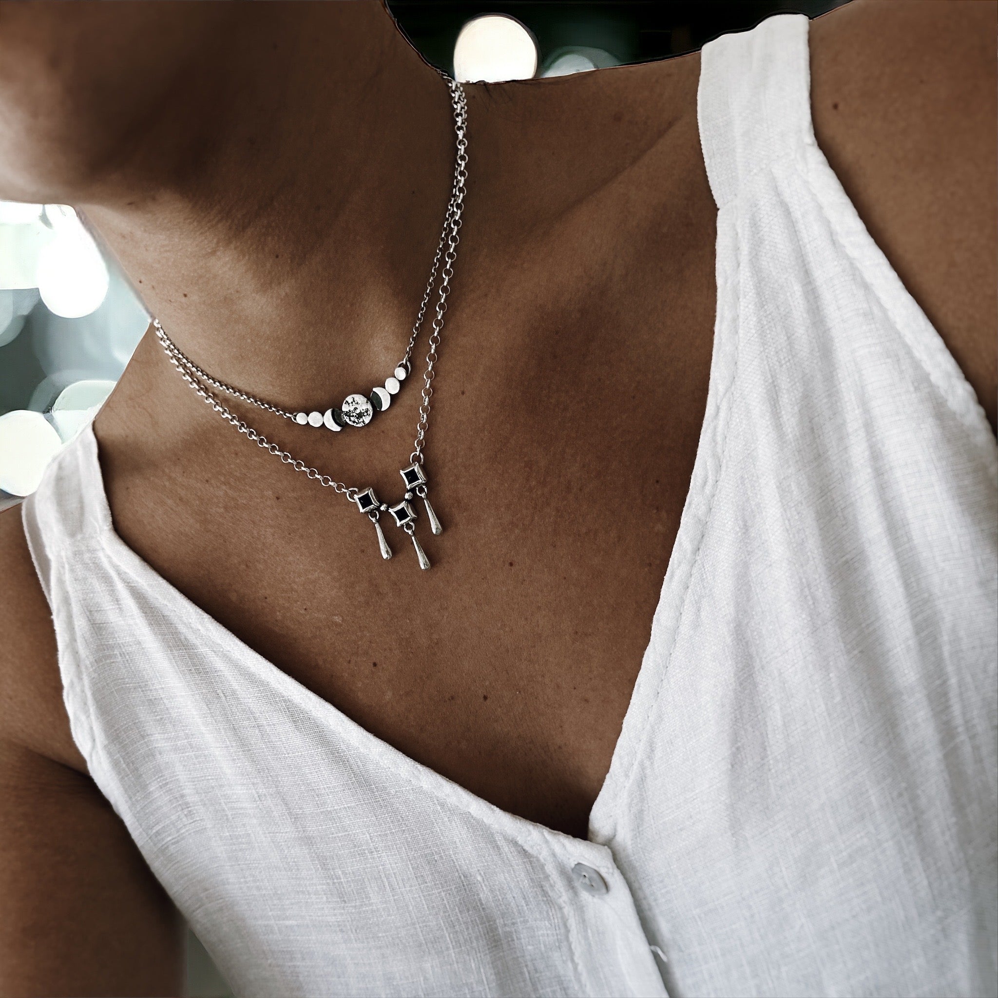 Collar Moldavia Drops - PREVENTA