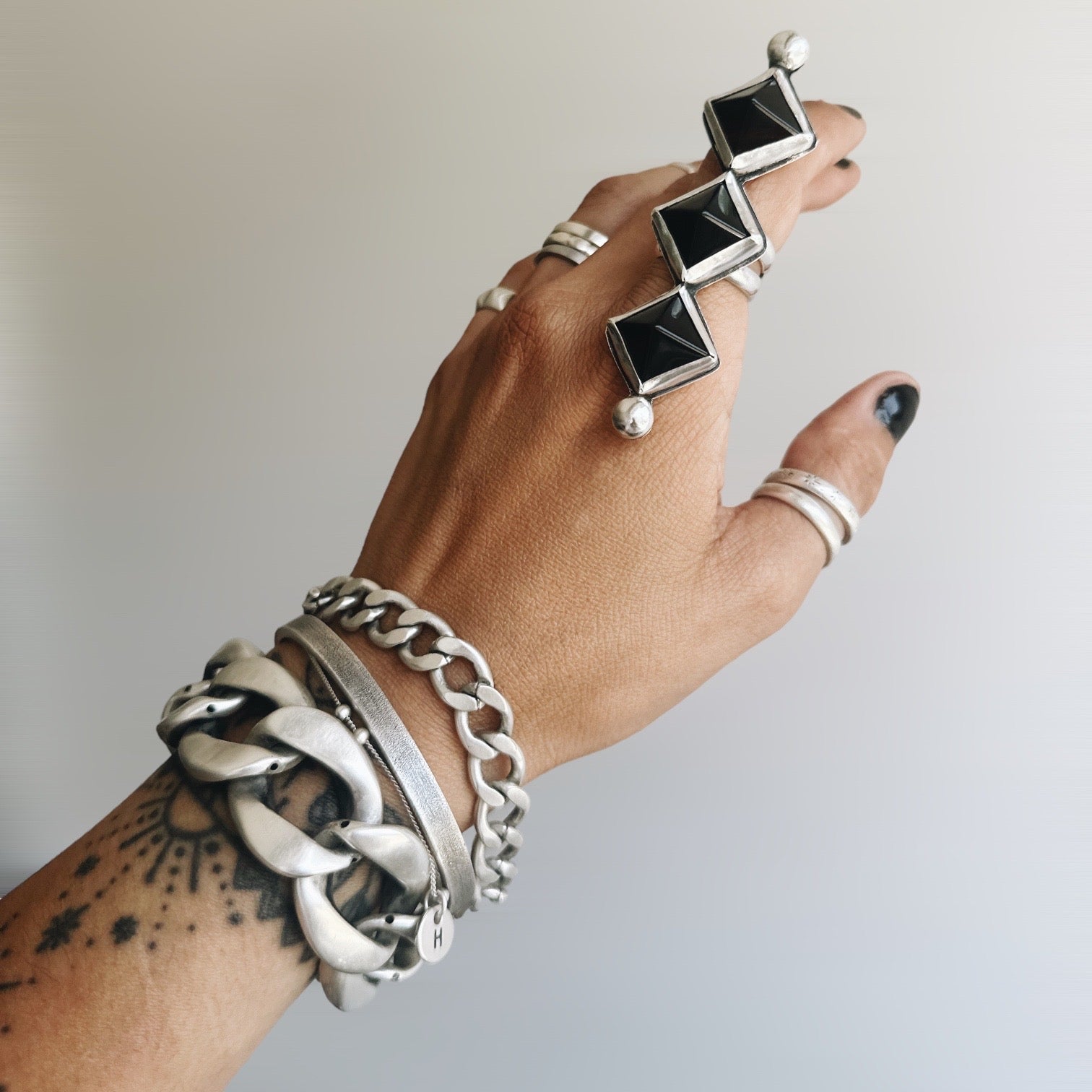 Anillo Gigante Triple Onix