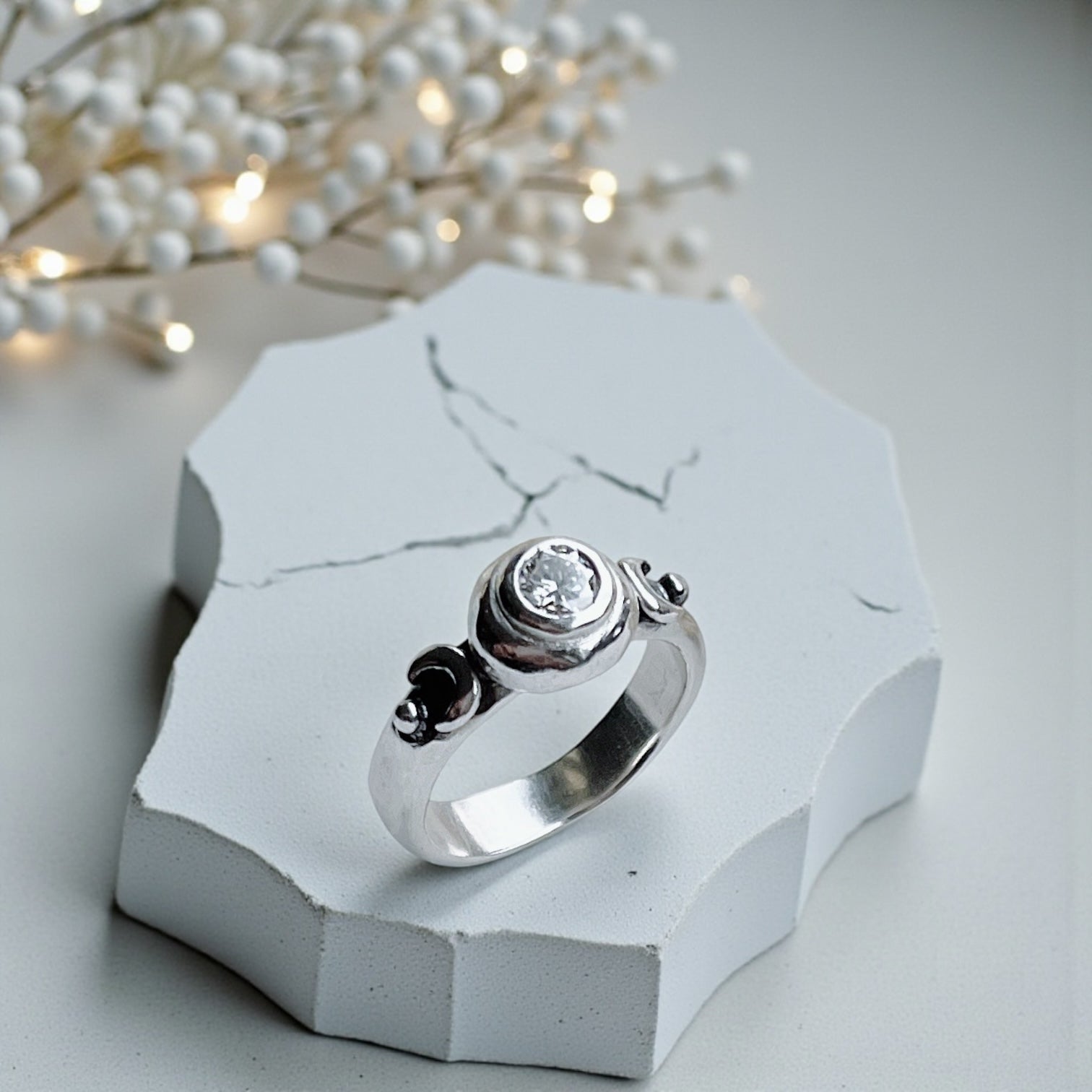 Anillo Selene Moissanita