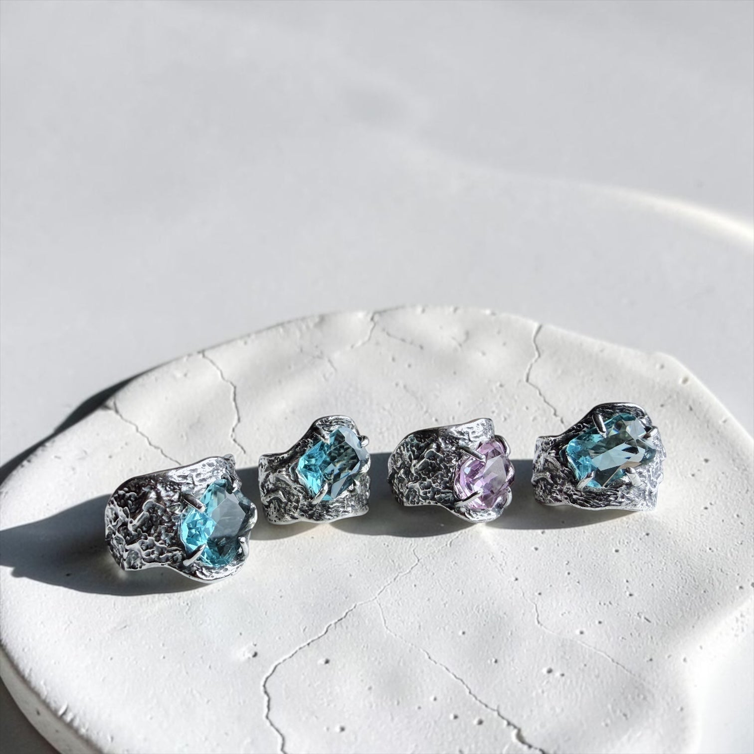 Anillo Debbie - Varias piedras