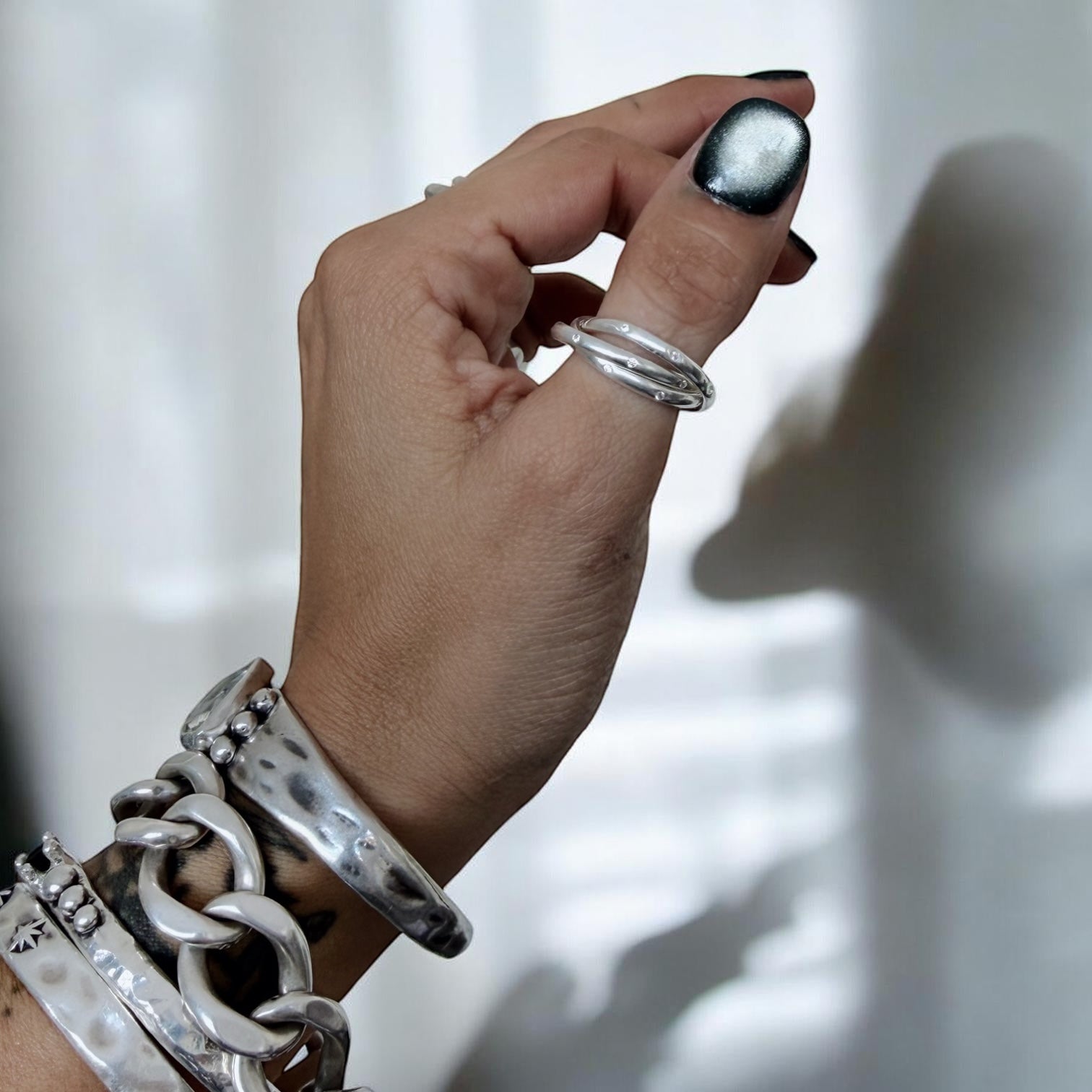 Anillo Cartier & Brillitos - SIN CAMBIO