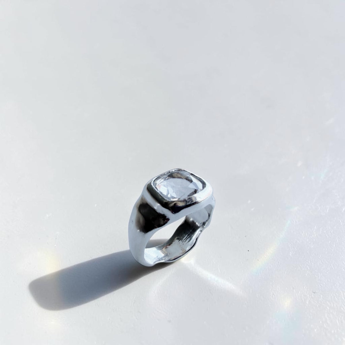 Anillo Ondina - London