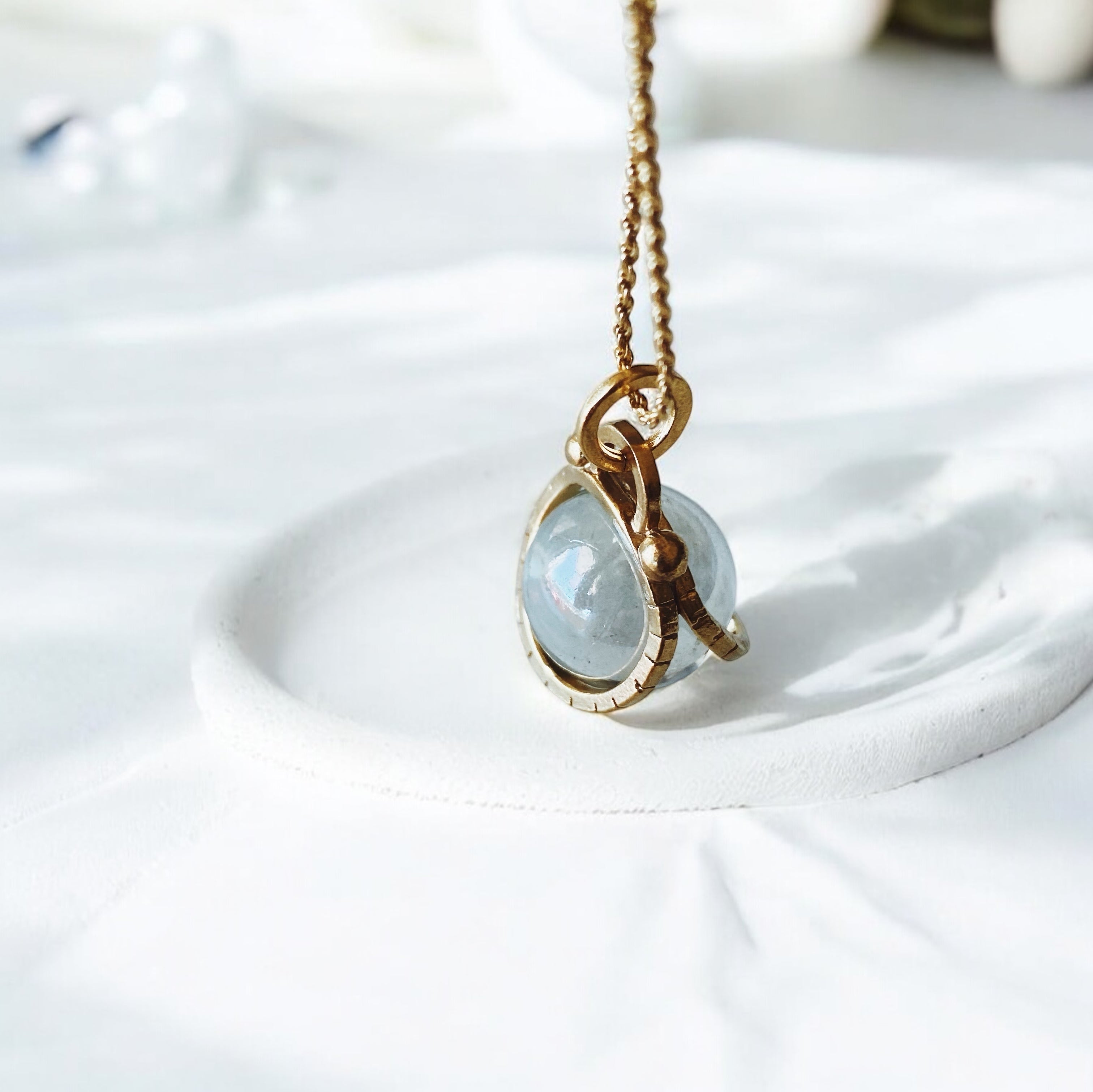 Collar Halo Aura Silver “xs” Gold