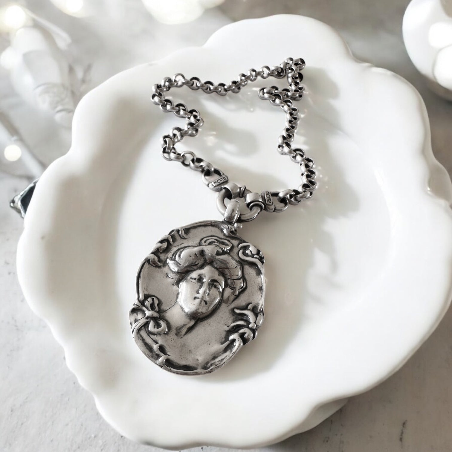 Colgante Camafeo de la Musa