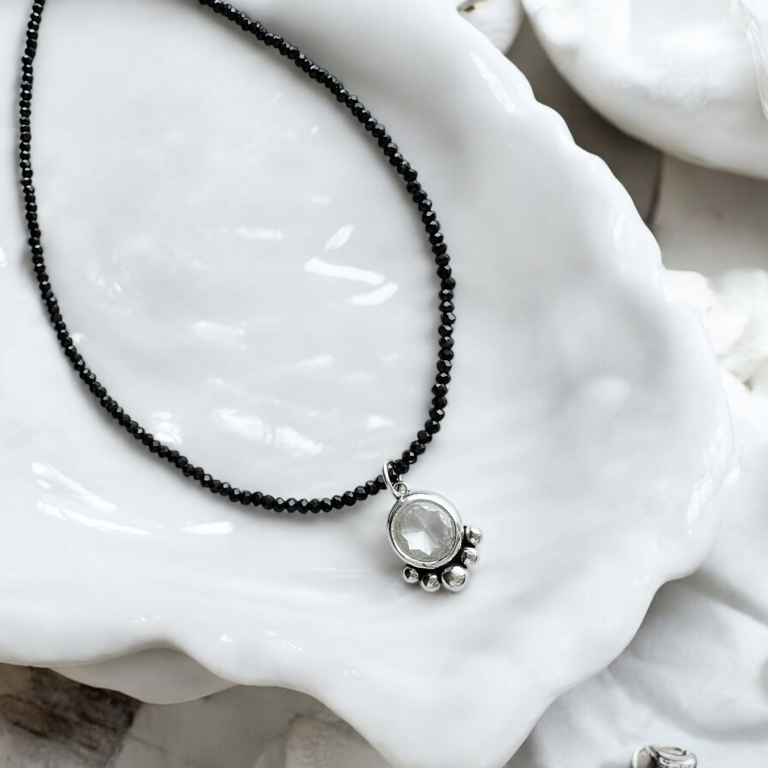 Collar Punto Mágico Luz