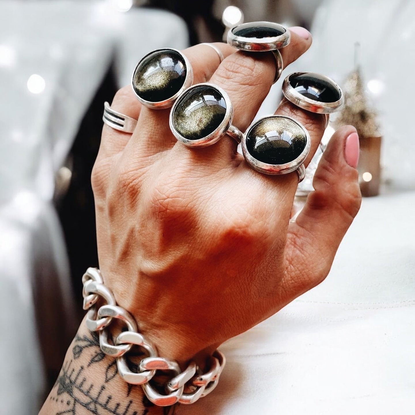 Anillo Umbra Obsidiana Dorada - PREVENTA