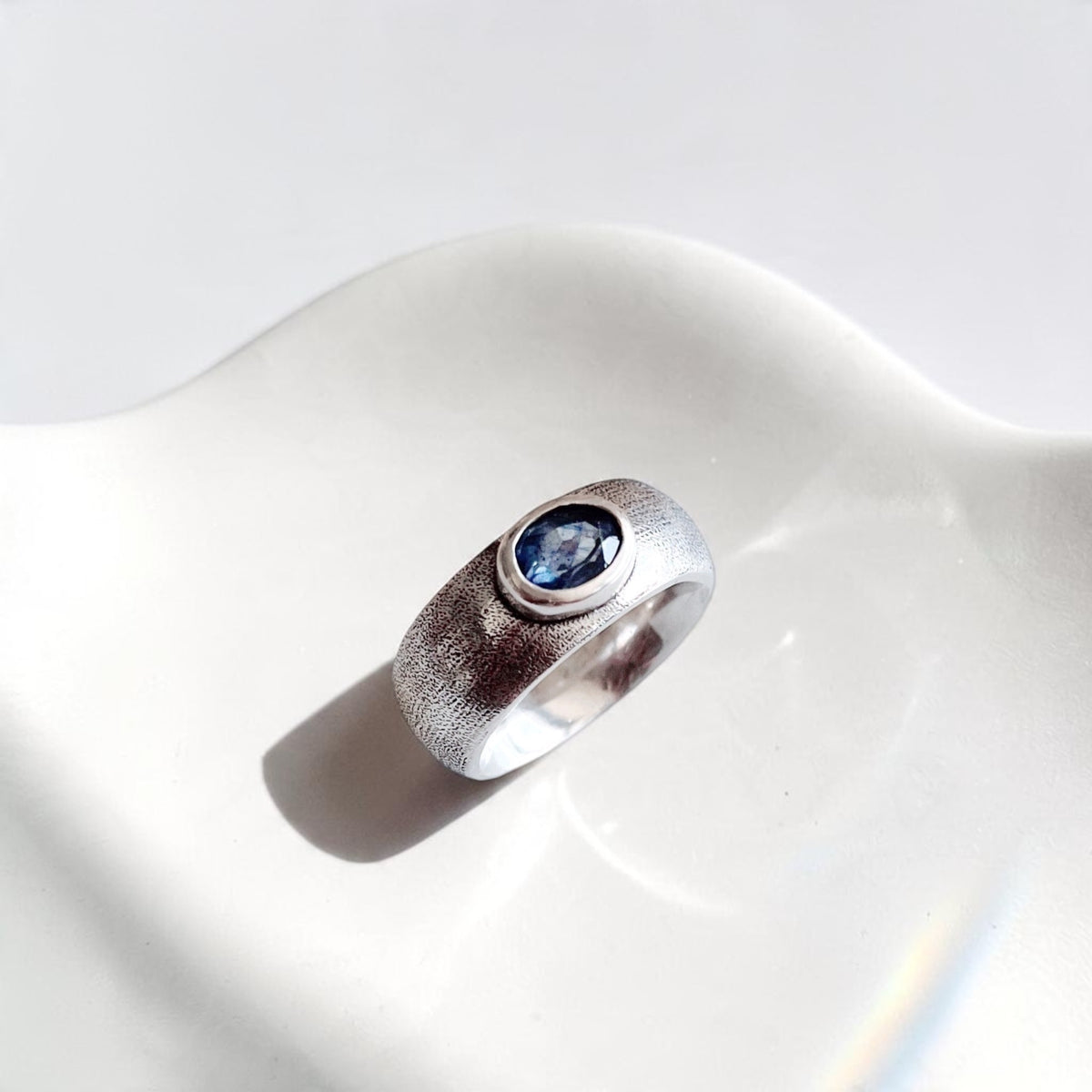 Anillo Colosso Cianita