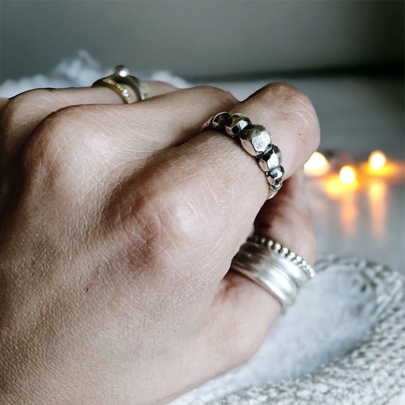 Anillo Raw Rocks - PREVENTA