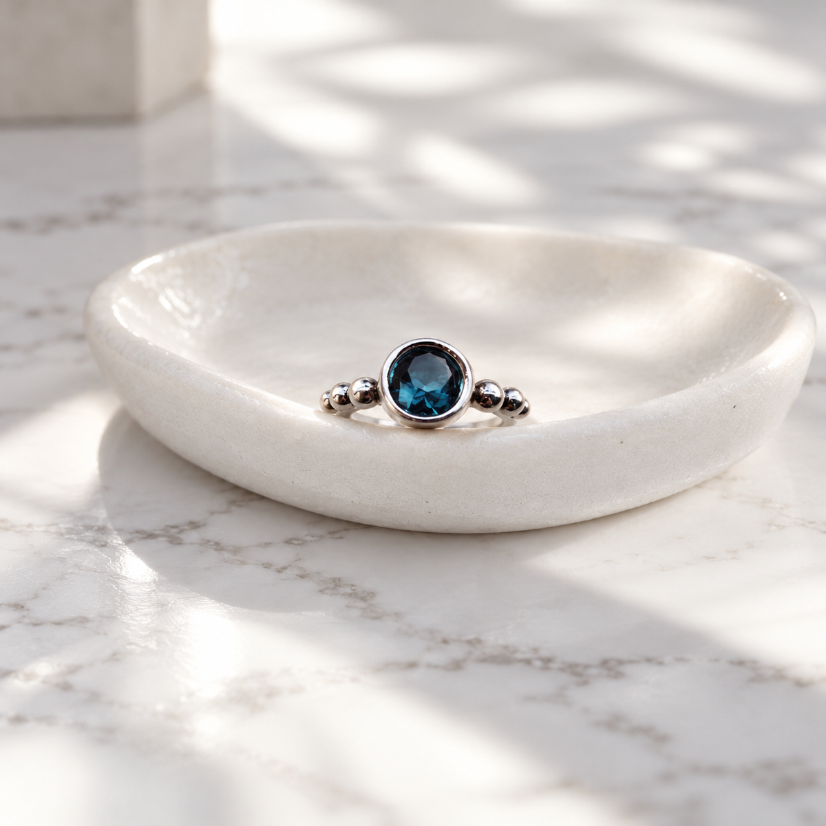 Anillo Flo Topacio London Blue
