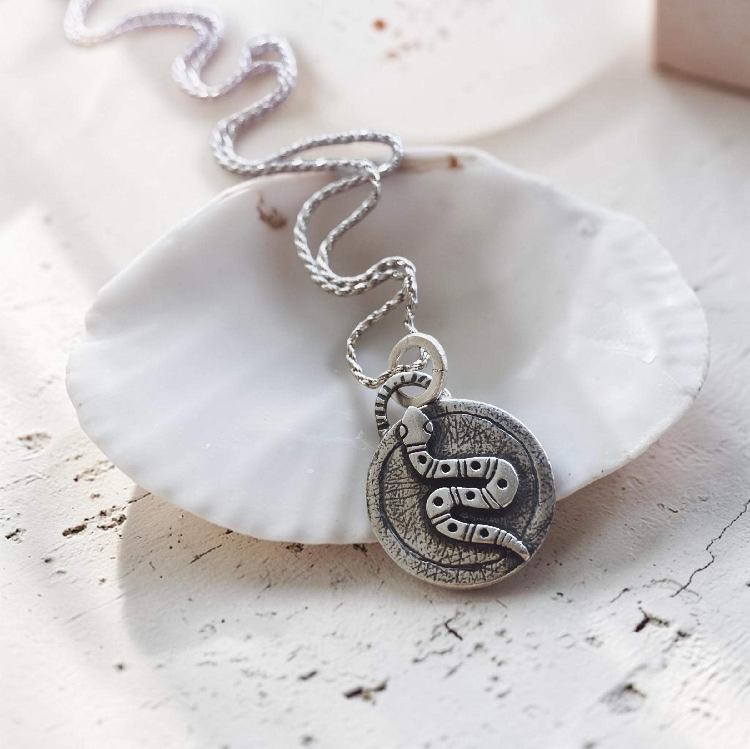 Colgante Medalla Serpiente