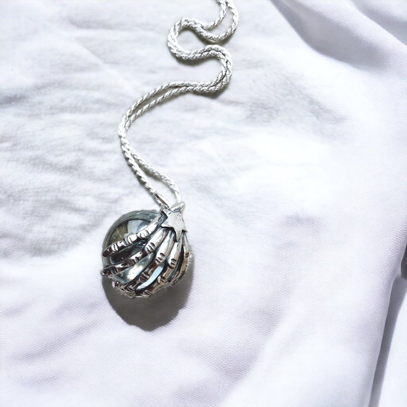 Colgante Halo Mano de Bruja Aura Silver - PREVENTA