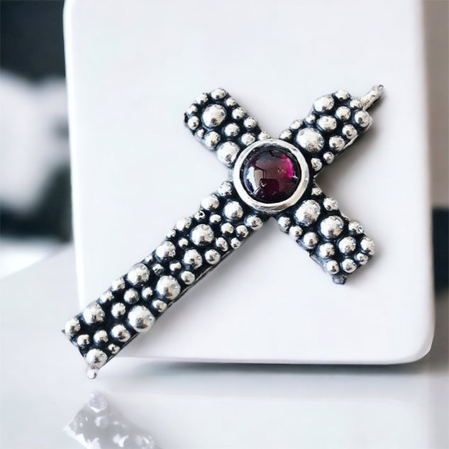 Colgante Cruz Empelotada / varias piedras