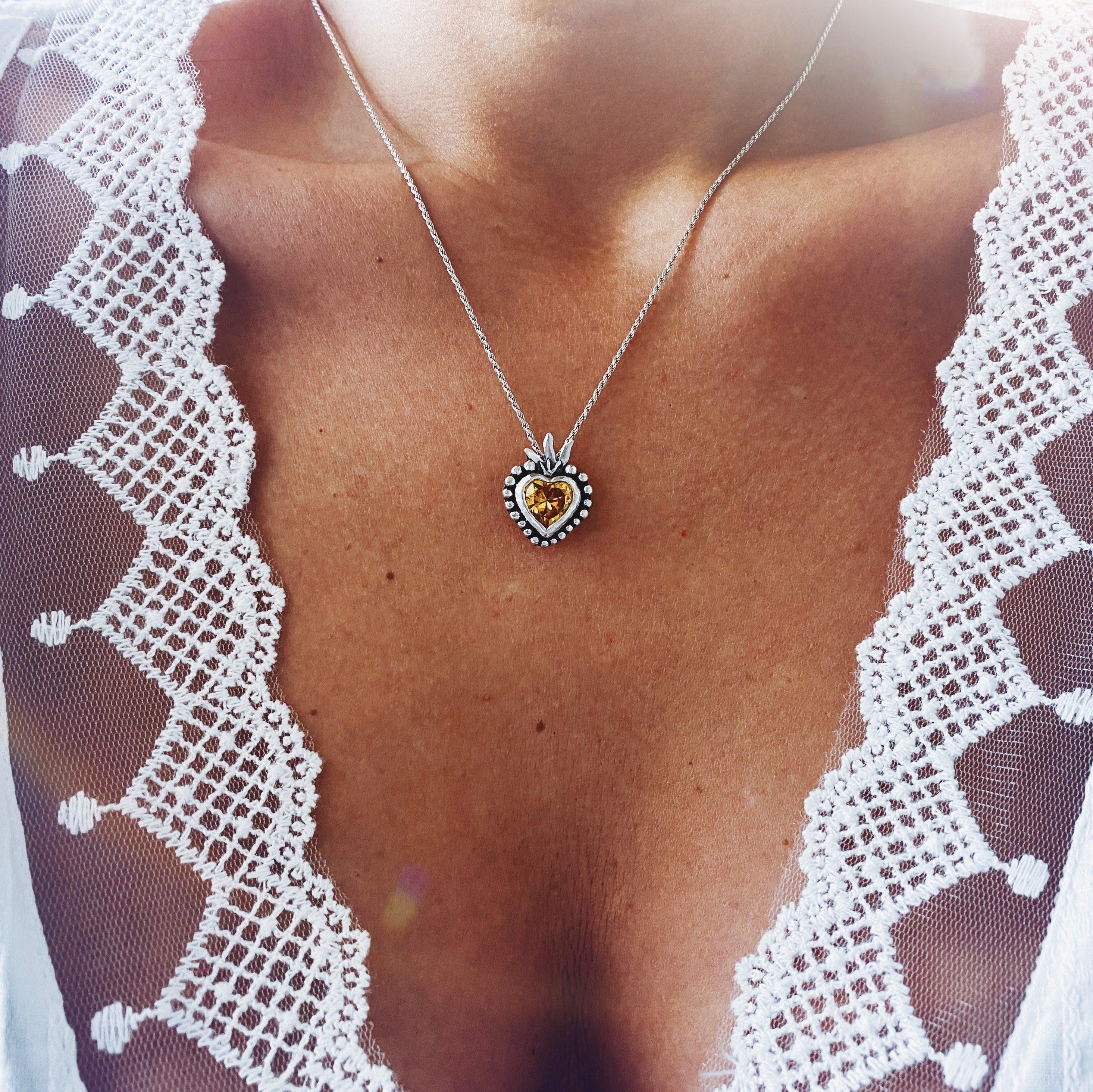 Colgante Detente Fine - Varias Piedras