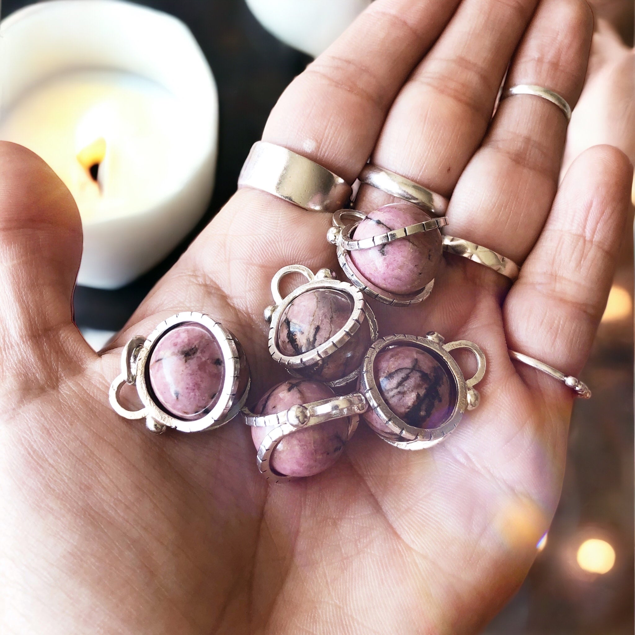 Colgante Halo Clasico Antiestress Rodonita "XS"