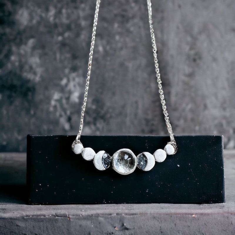 Collar Fases Very Moon Caleidoscopio