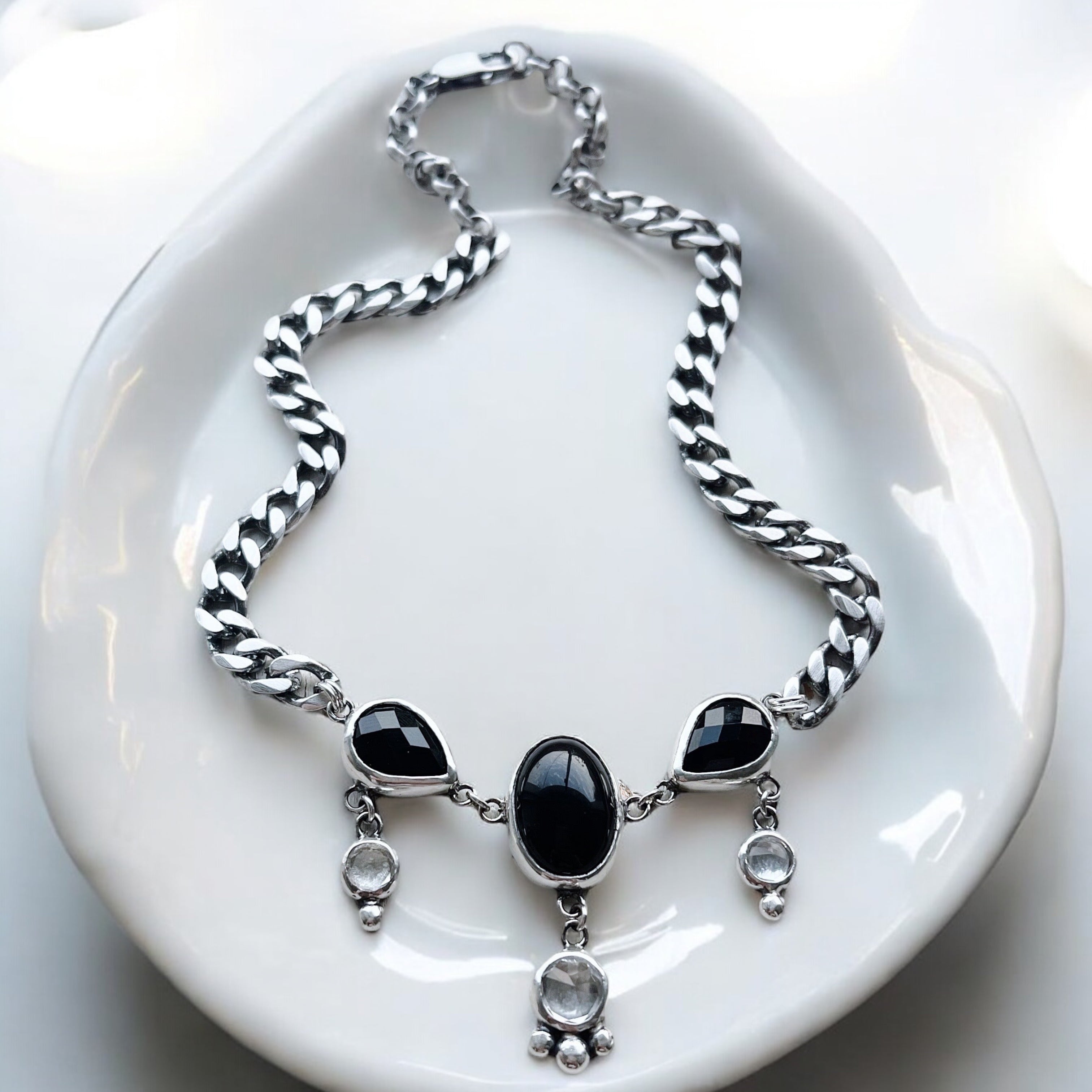 Collar Choker Cosette - B&W - PREVENTA