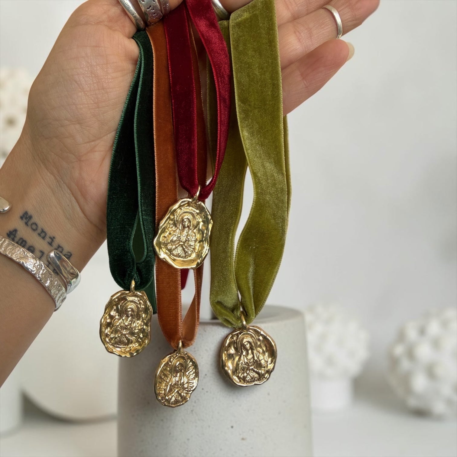 Colgante Medalla María Milagrosa - Oval