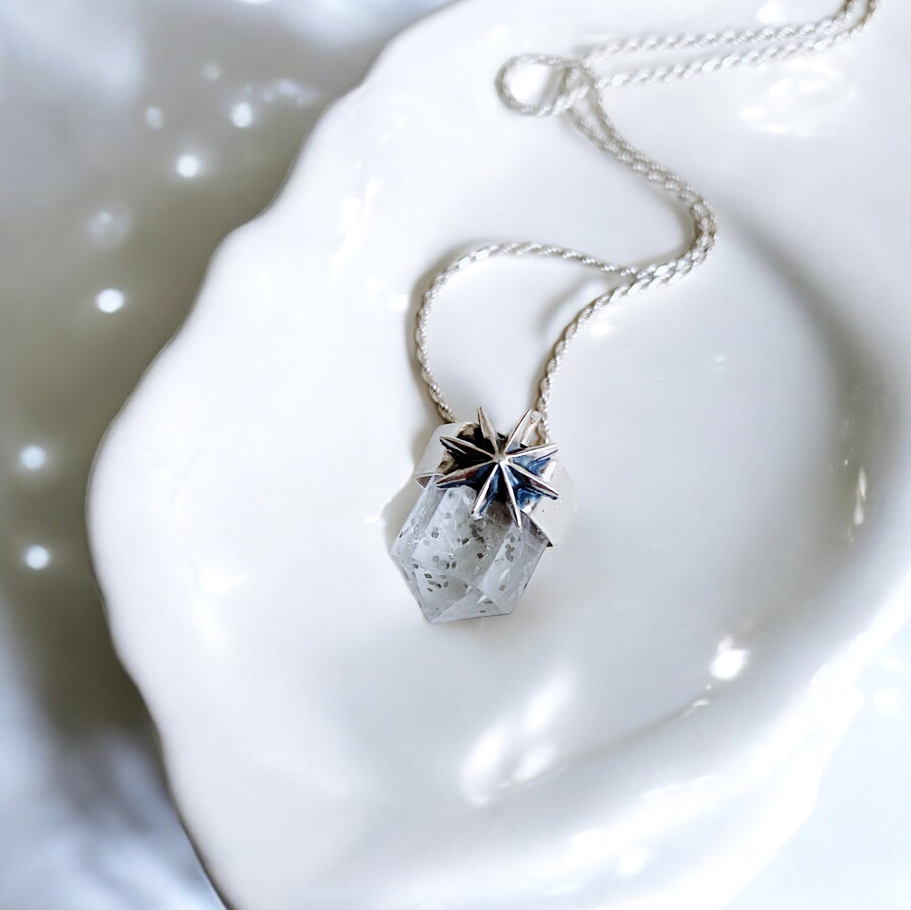 Colgante Punta Lucero Cuarzo Pirita + Hematoide