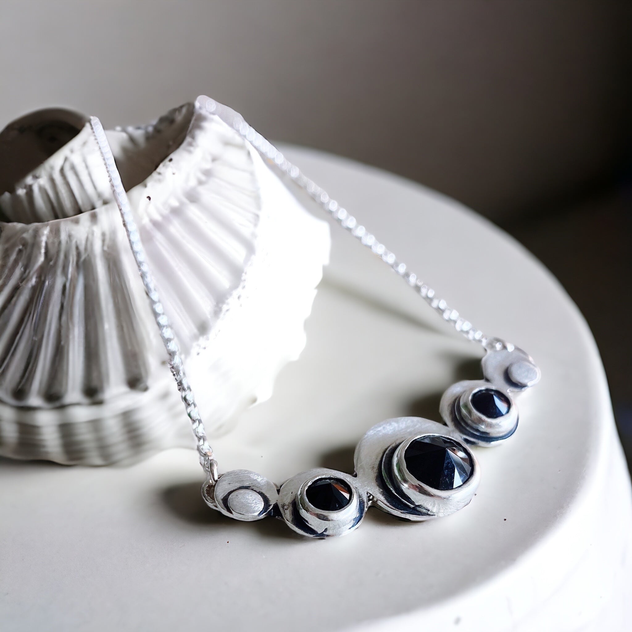 Collar Cosmogyral Onix Spike - PREVENTA