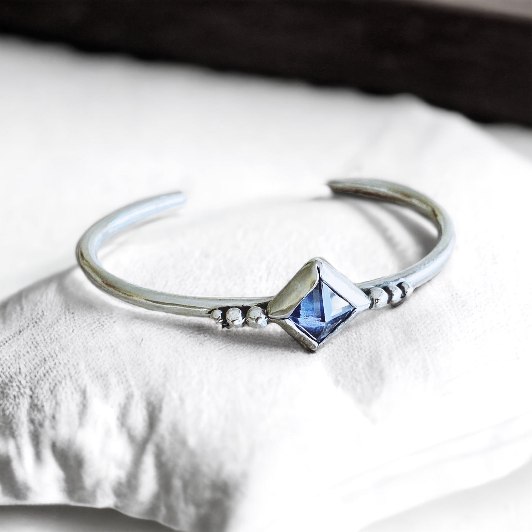 Esclava Aura Tanzanita