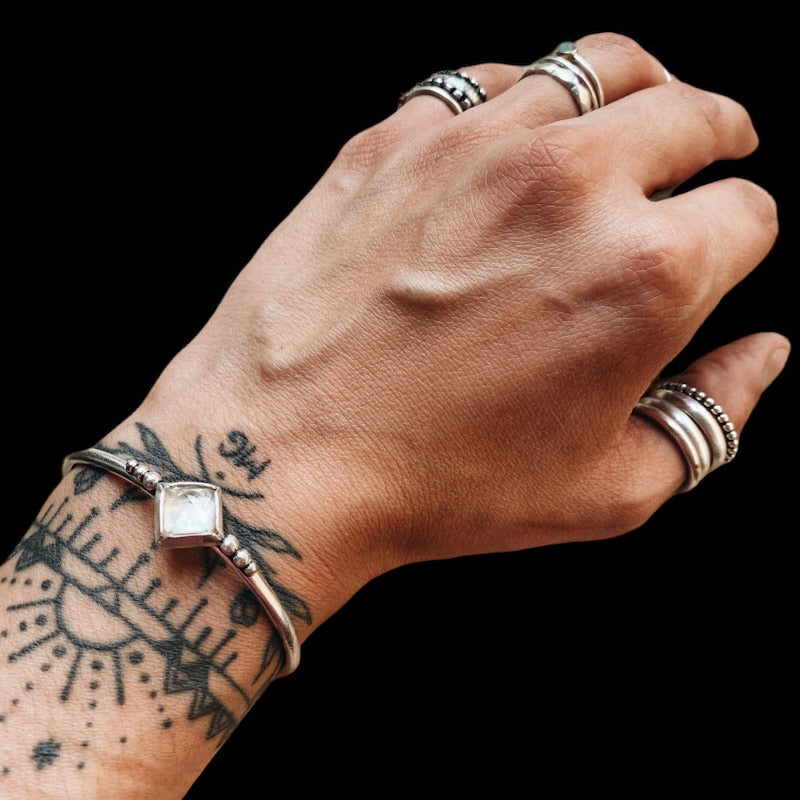 Esclava Aura Topacio Blanco