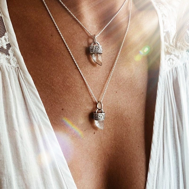 Colgante Mini Cuerno Flamenco - Varias Piedras