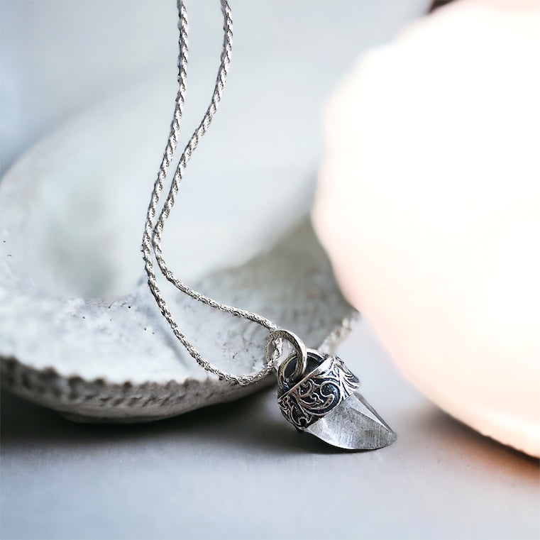 Colgante Mini Cuerno Flamenco - Varias Piedras