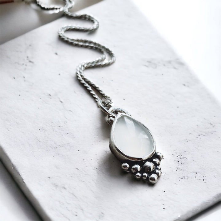 Colgante Mini Gota Empelotada - Varias Piedras